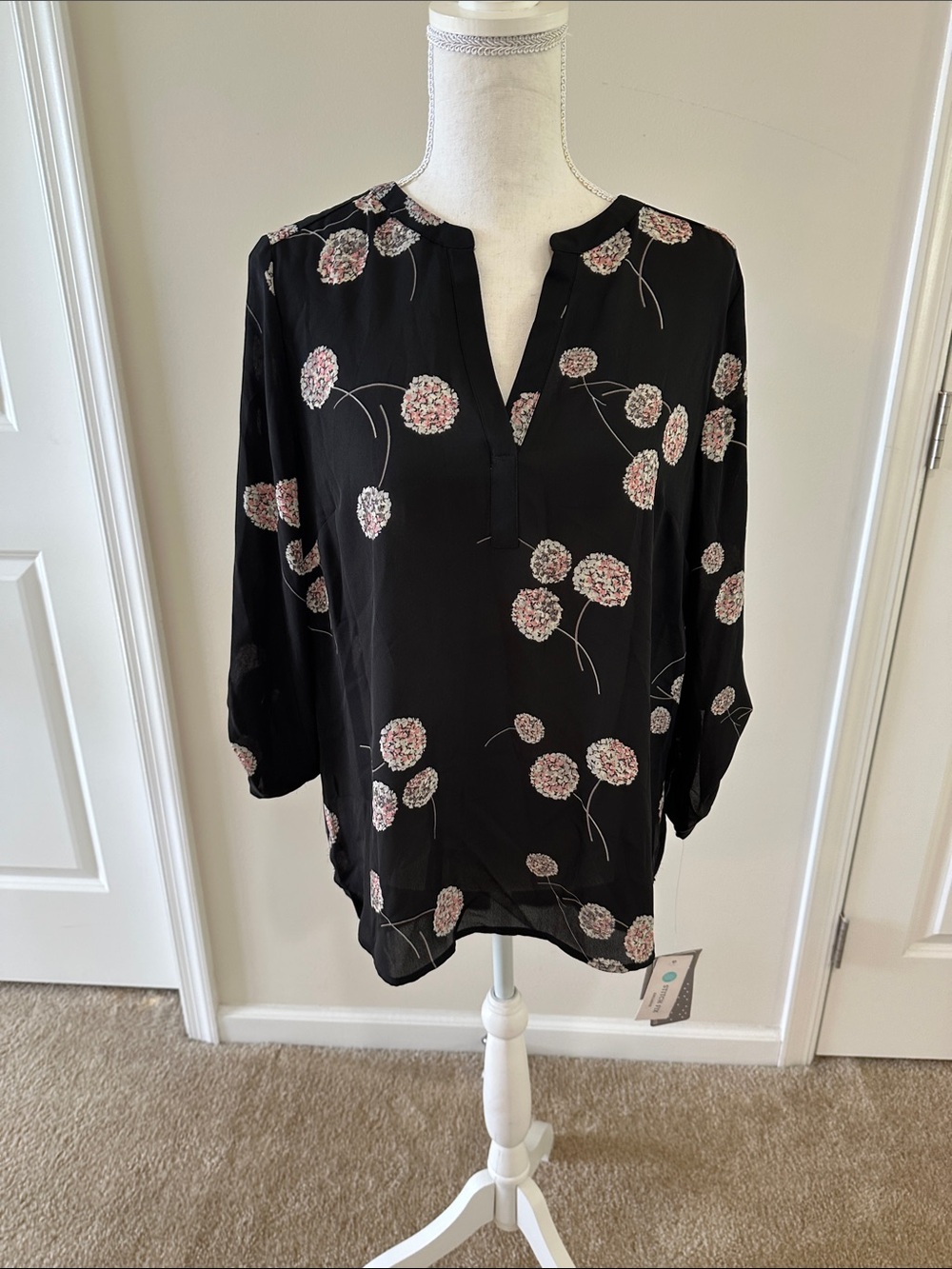 Daniel Rainn Black Floral Split V-Neck Blouse